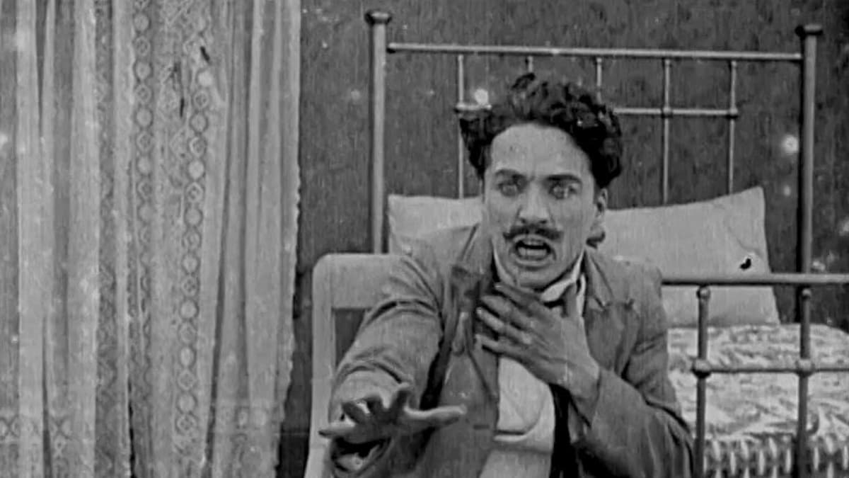 Chaplin vid stranden