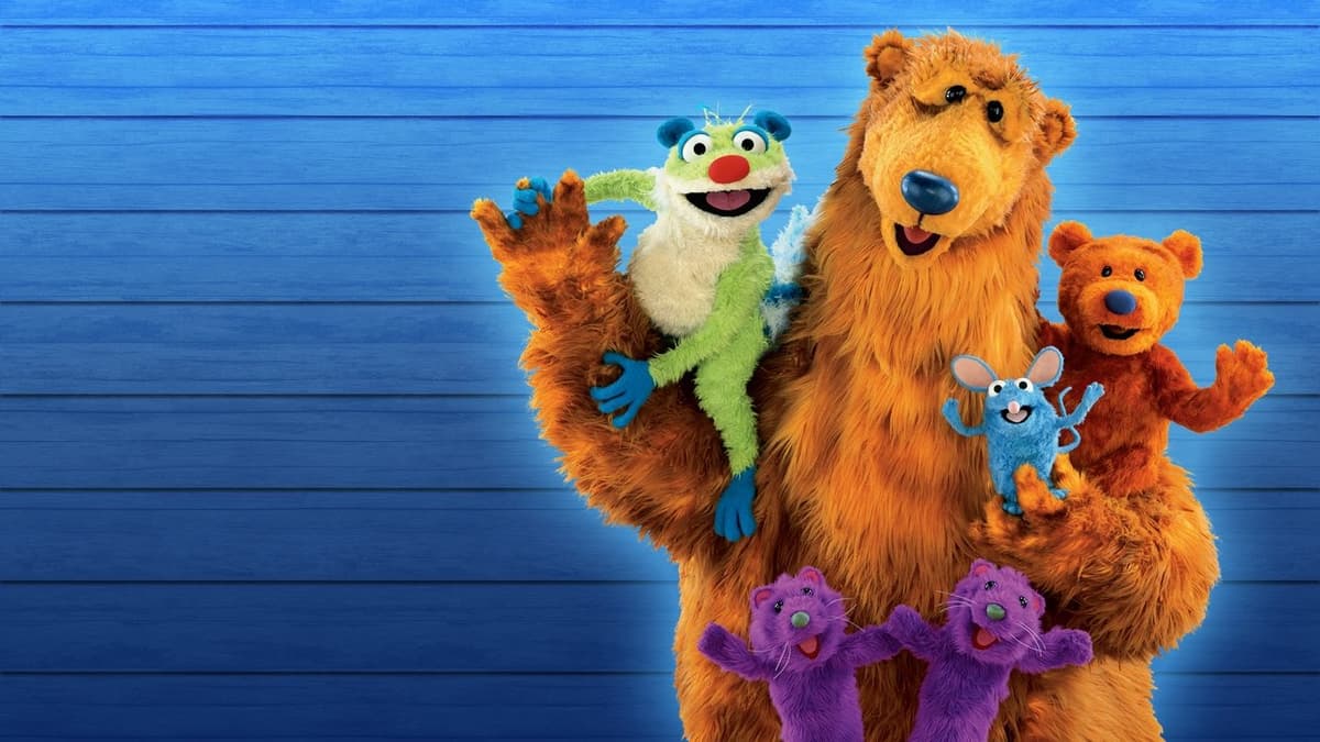 Nalle har ett stort blått hus