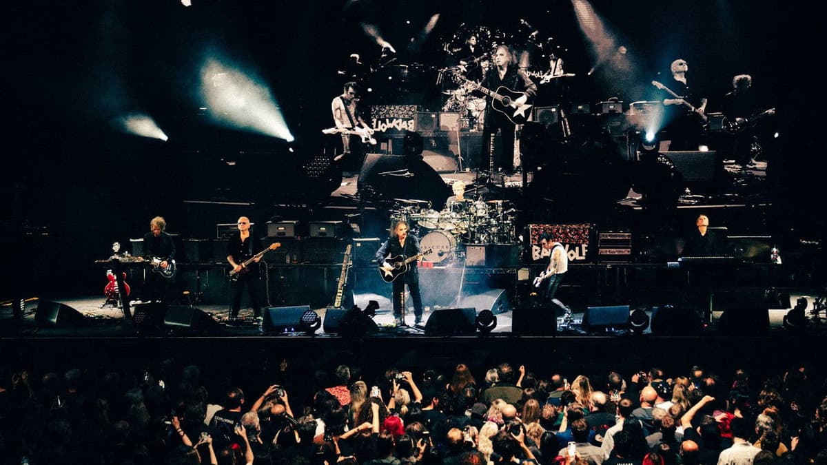 The Cure: The Show Of A Lost World (Troxy Live 2024)