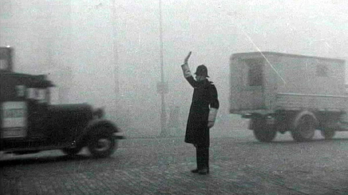 Et Londres disparut dans le brouillard