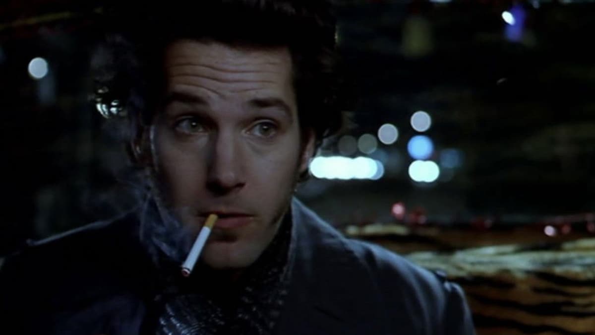 200 Cigarettes