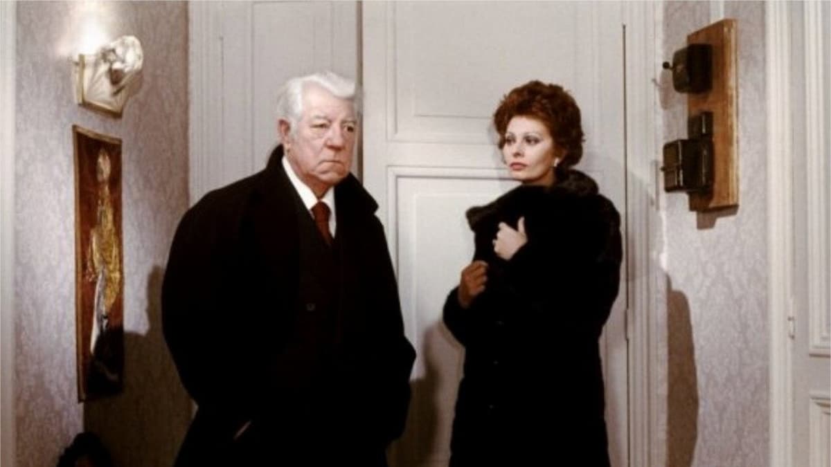 Bakom lyckta dörrar