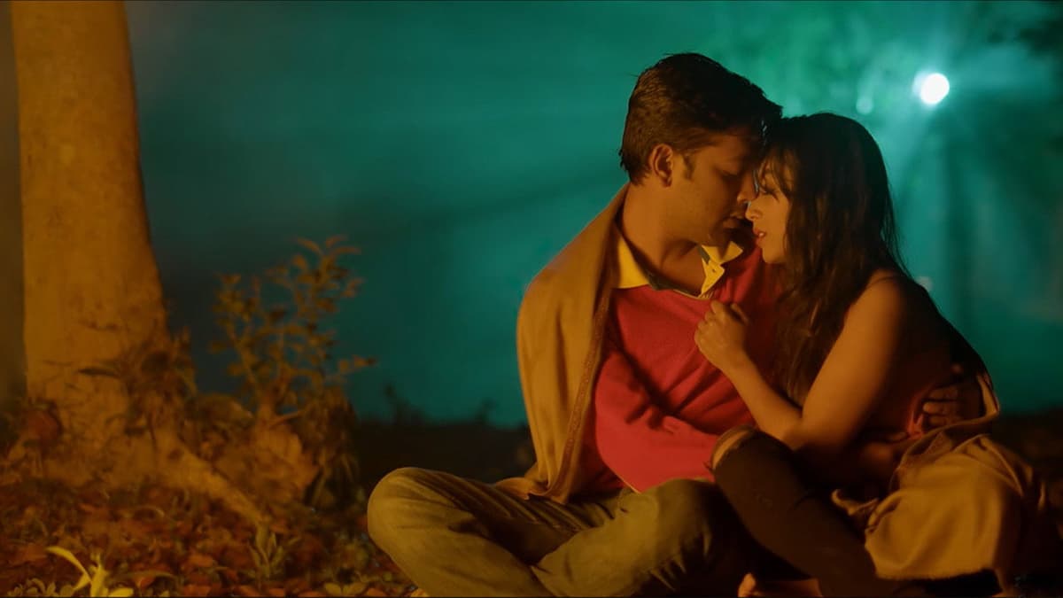 মেঘের কপাট