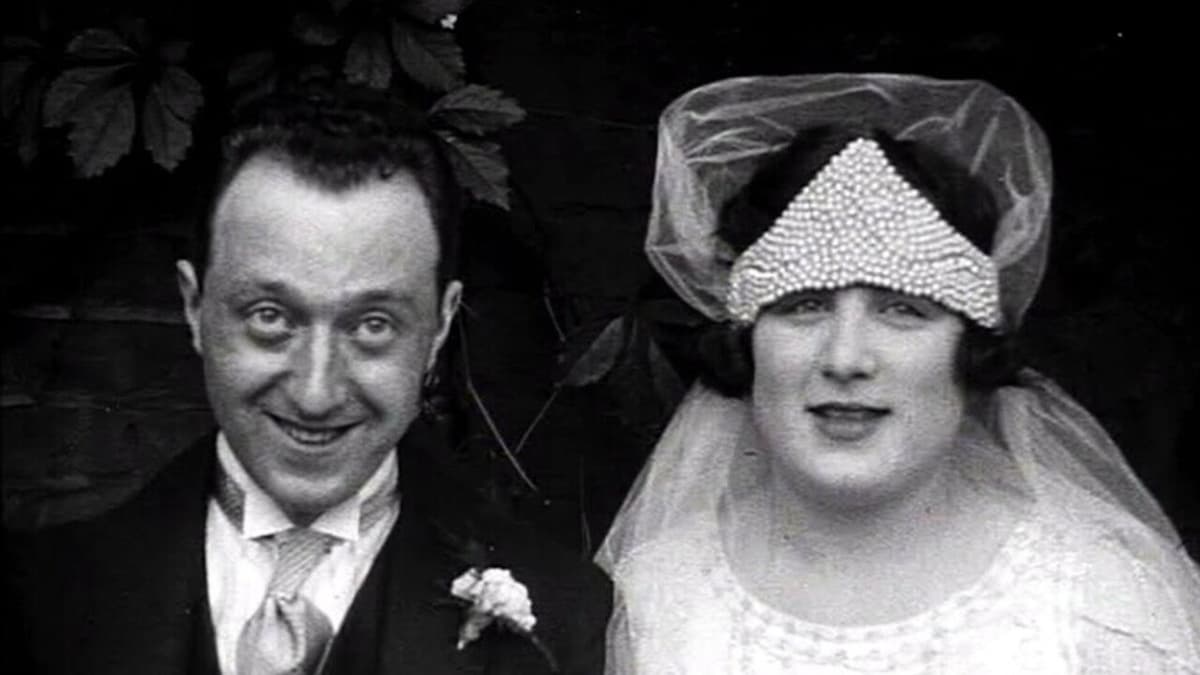 Marriage of Miss Rose Carmel and Mr. Solly Gerschcowit