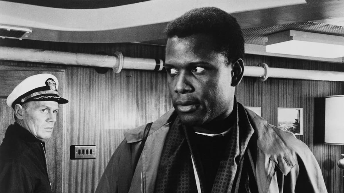 Jakt på främmande ubåt