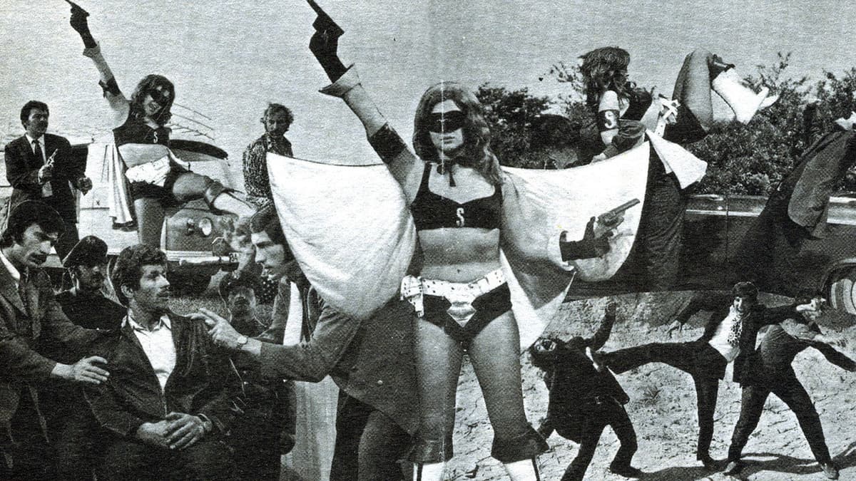 Süper Kadın Dehşet Saçıyor