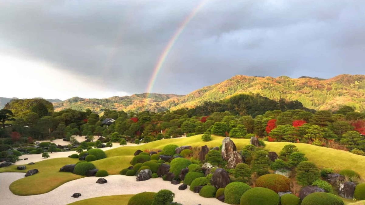 Chasing Perfection: Four Seasons with Japan's Master Gardeners