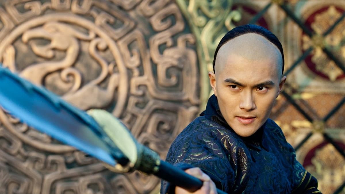 美人无泪