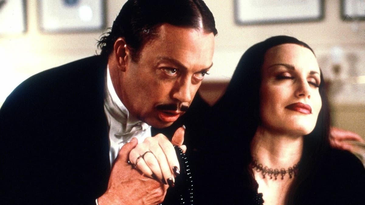 Familjen Addams återförenas