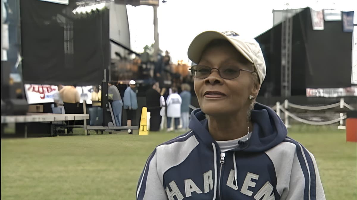 Dionne Warwick Live
