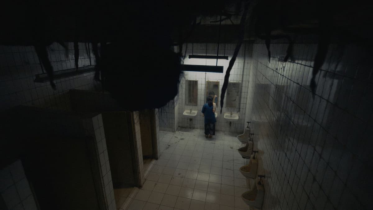 Monster Pabrik Rambut