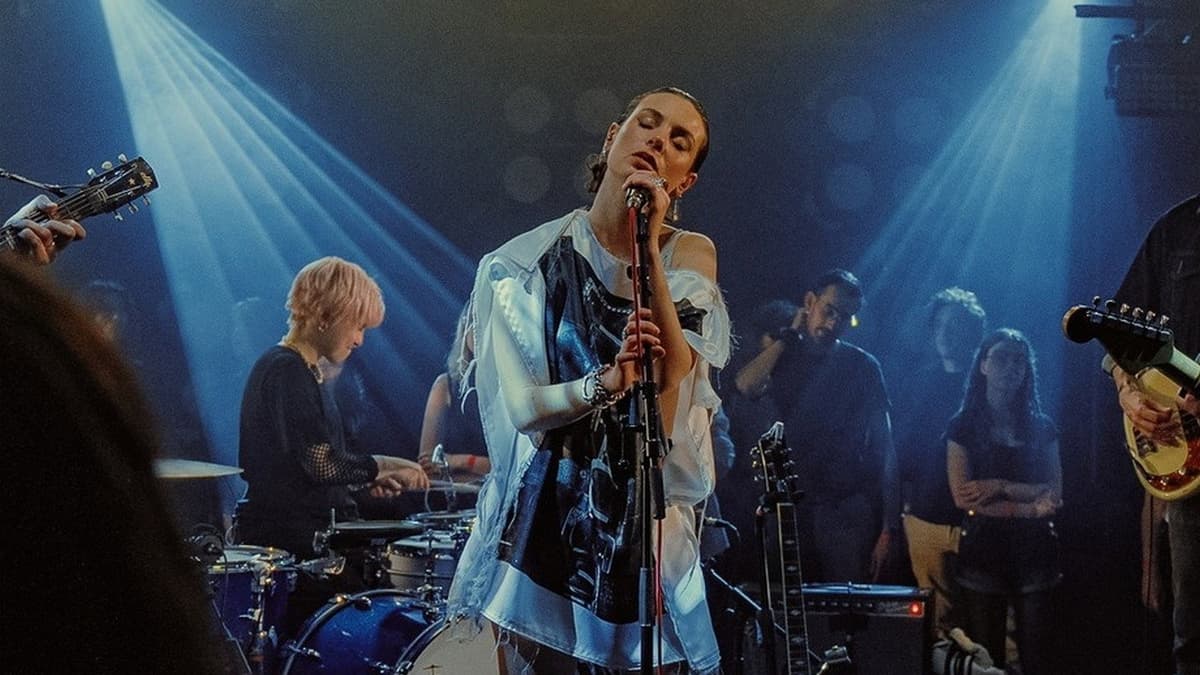 Adé en concert à la Flèche d'Or