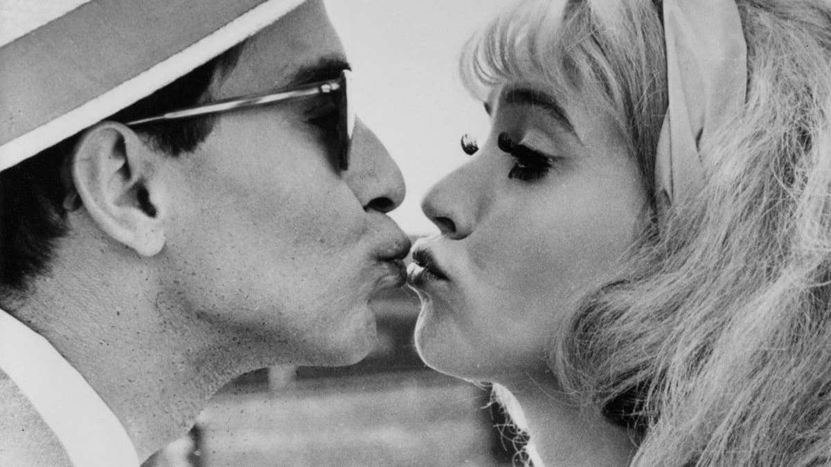 Les fiancés du pont Mac Donald ou (Méfiez-vous des lunettes noires)