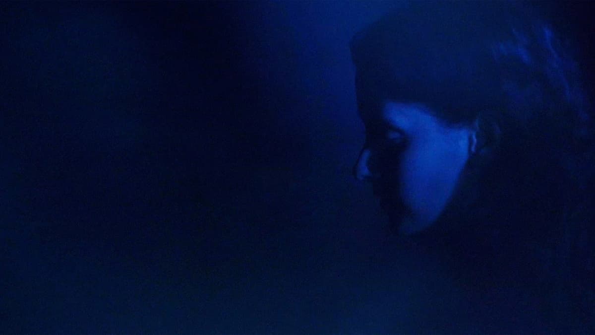 Azul, Meia-Noite