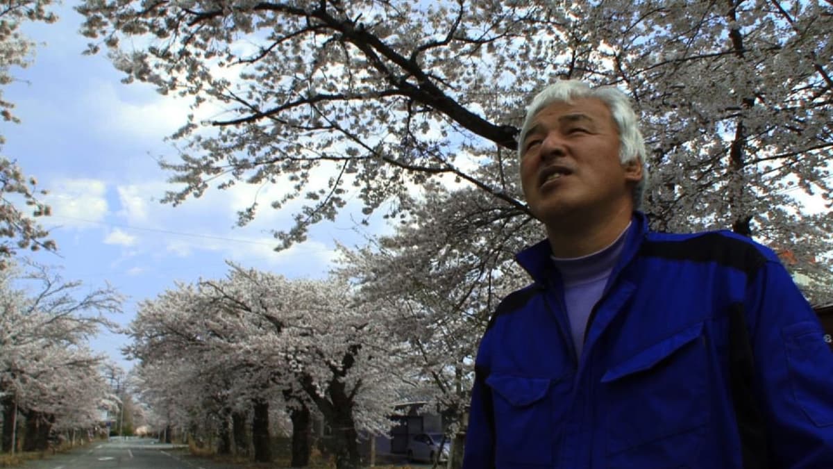 ナオトひとりっきり Alone in Fukushima