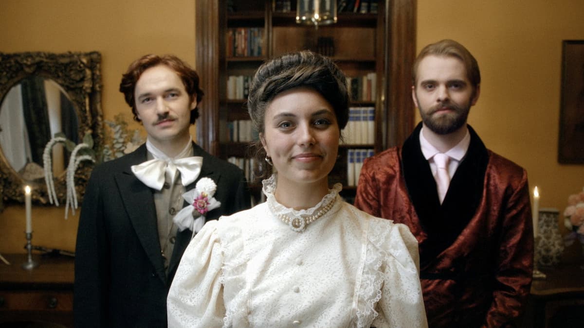 An Un-Ideal Husband
