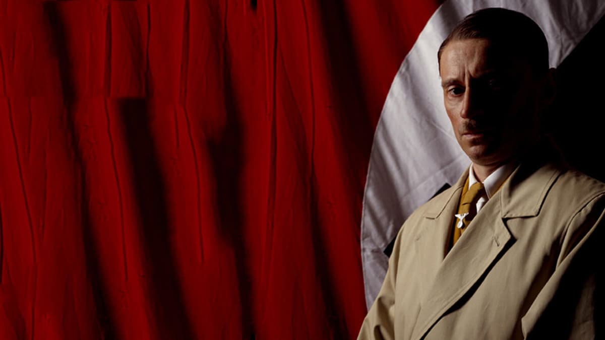 Hitler - The rise of evil
