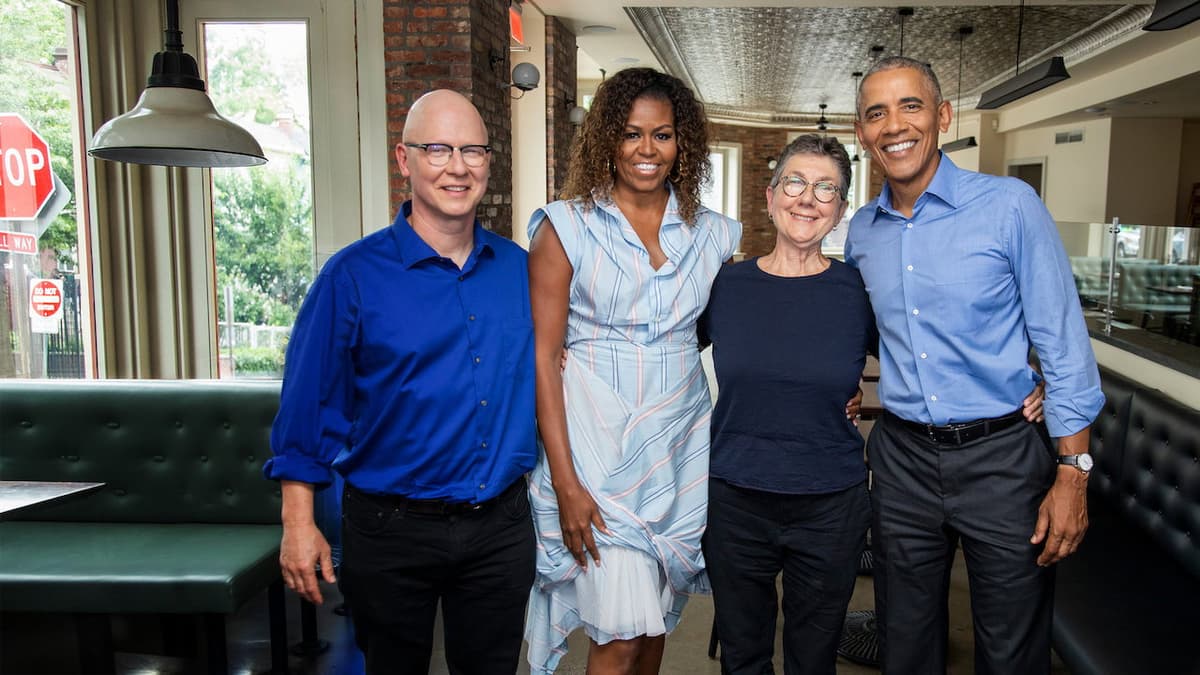 Made in USA – En fabrik i Ohio: Ett samtal med paret Obama